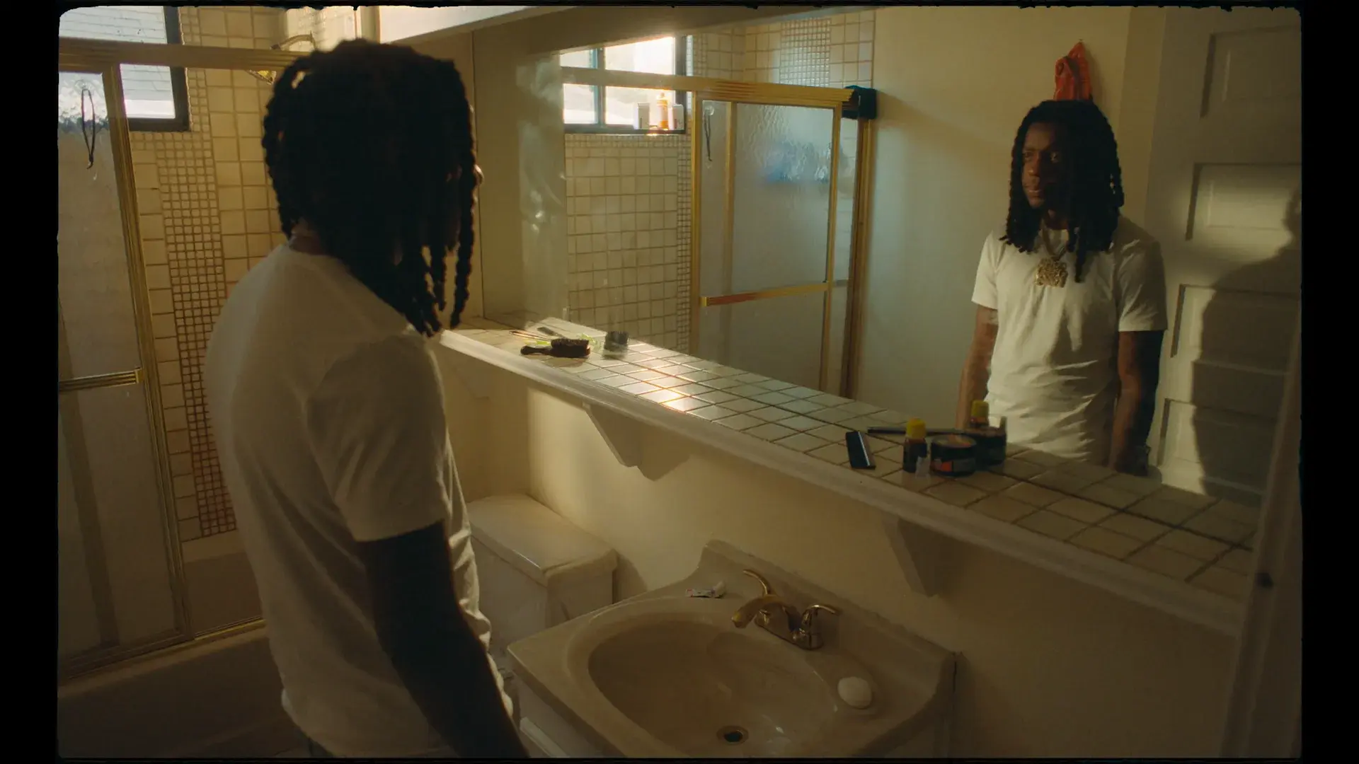 Still from OMB Peezy × Drum Dummie ft. Omeretta — Die Young